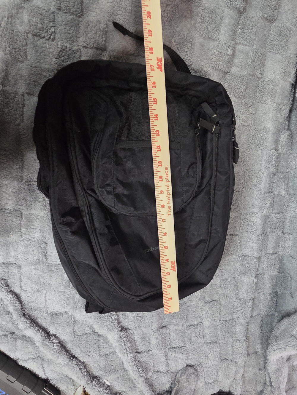 Targus Black Everyday Laptop Backpack - Picture 10 of 13